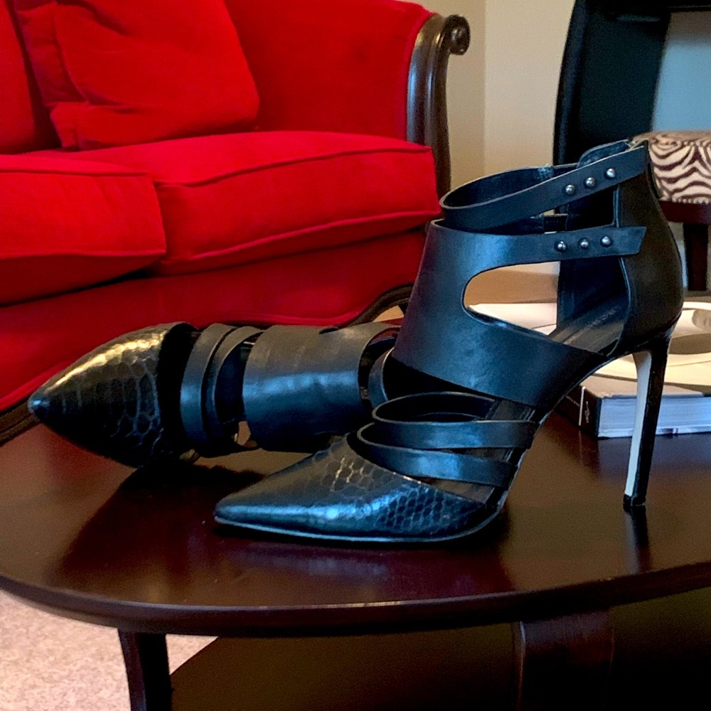 Beautiful, BCBG, Pre-Loved, Sexy Heels!